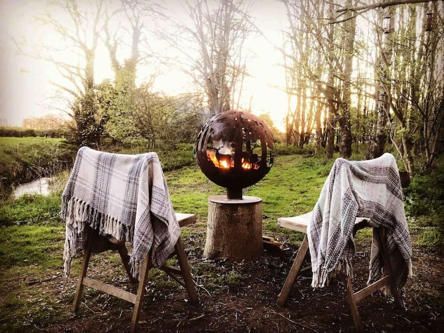 Cherry Tub In The Orchard. Cozy Getaway Stillington Eksteriør billede